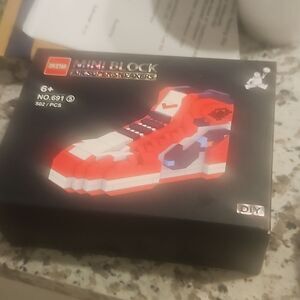 NEW! Nike Air Jordan 1 Shoe Chicago Bulls BUILDING BLOCKS SET Michael Jordan